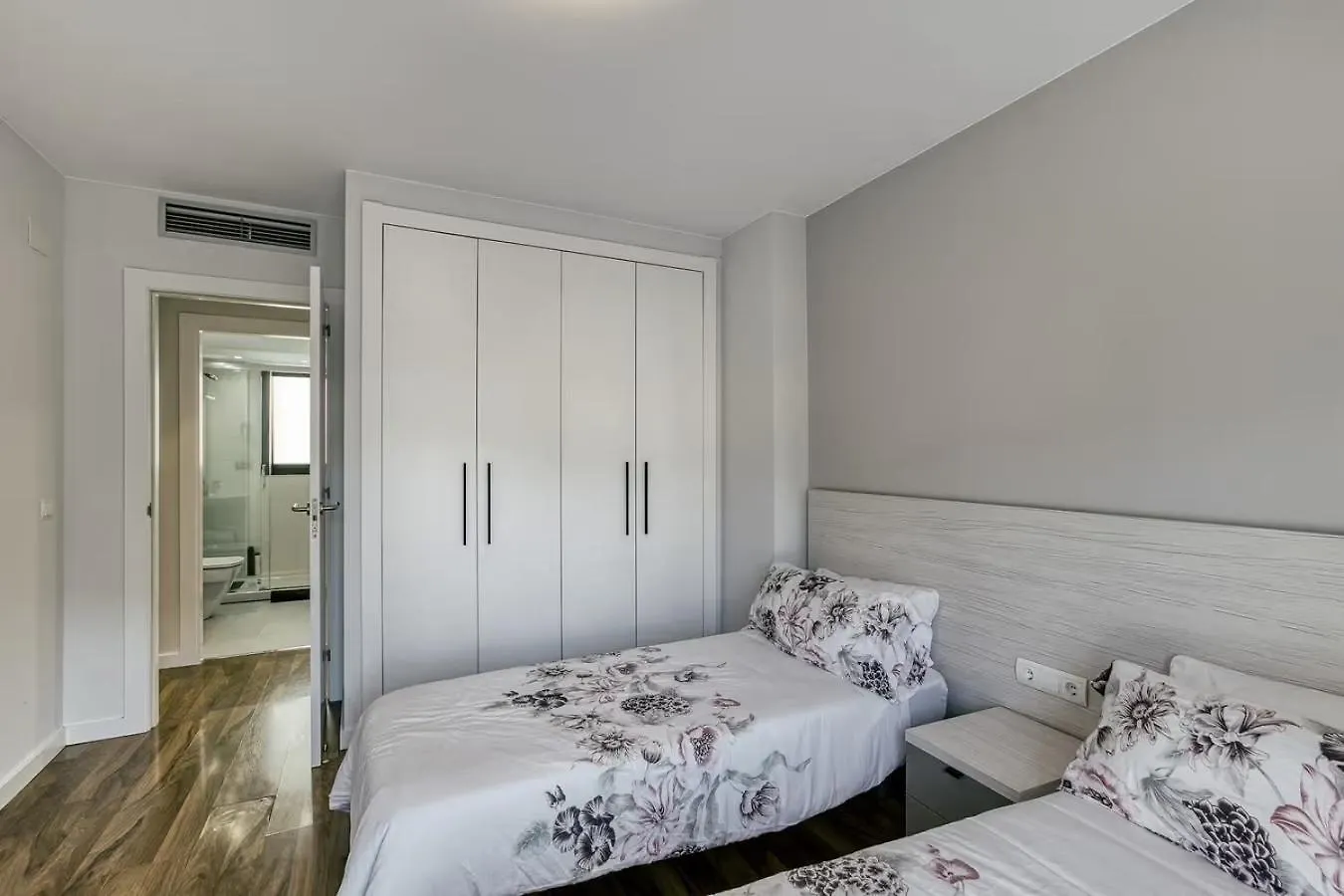 Duplex Dali Daire Figueres
