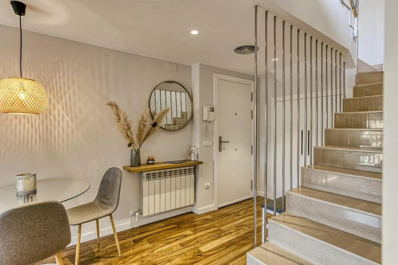 Duplex Dali Daire Figueres  0*, Figueres (Girona) İspanya